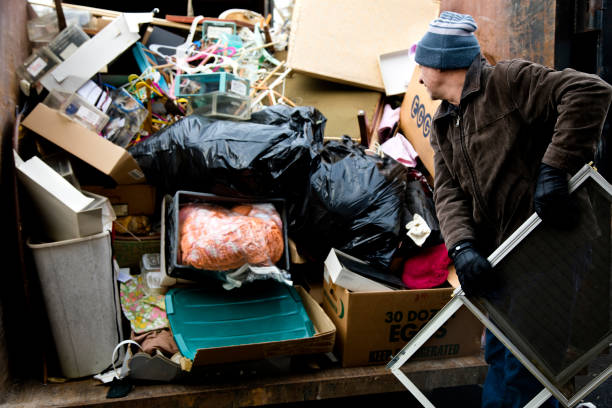 Best Garage Cleanout Services  in La Crescent, MN